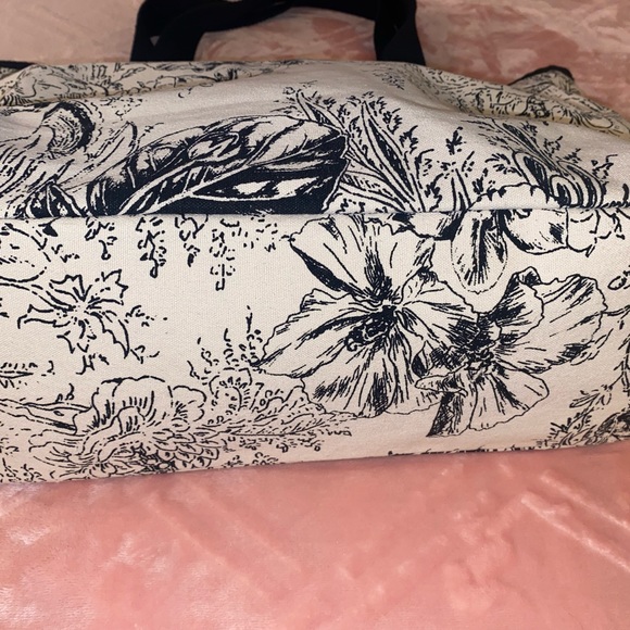 Chico’s Floral Tote - Picture 3 of 6